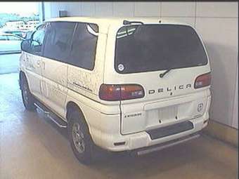2000 Mitsubishi Delica Wallpapers