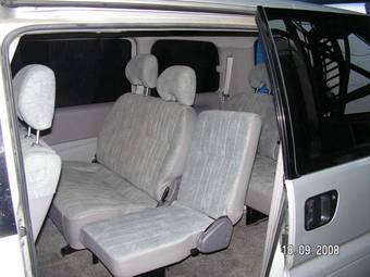 2000 Mitsubishi Delica For Sale