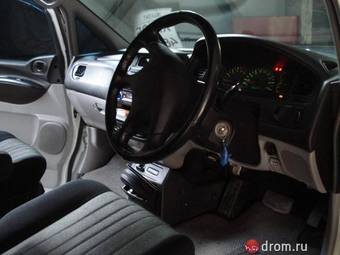 2000 Mitsubishi Delica For Sale