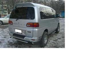 2001 Mitsubishi Delica For Sale
