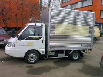2001 Mitsubishi Delica For Sale