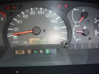 2001 Mitsubishi Delica For Sale