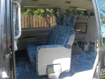 2001 Mitsubishi Delica For Sale