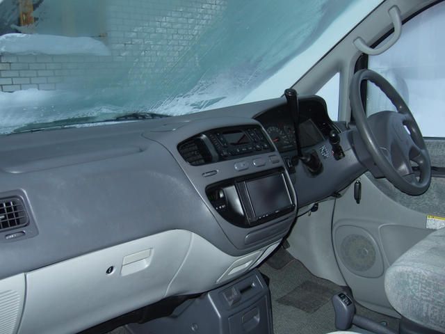 2002 Mitsubishi Delica
