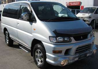 2002 Mitsubishi Delica