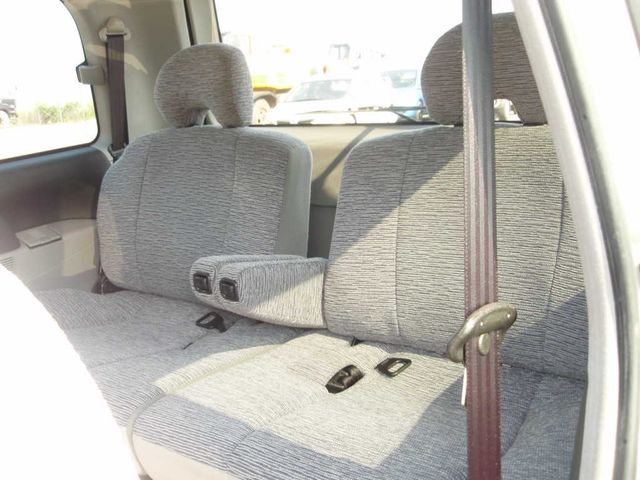 2002 Mitsubishi Delica