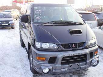 2002 Mitsubishi Delica