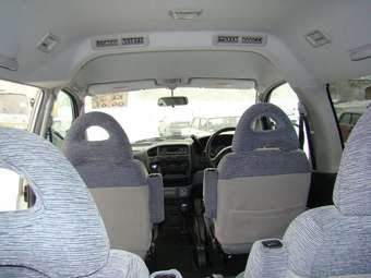 2002 Mitsubishi Delica For Sale