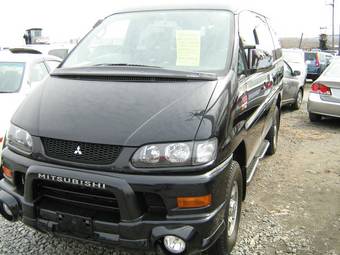 2002 Mitsubishi Delica For Sale