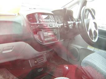 2002 Mitsubishi Delica Images