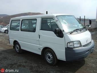 2003 Mitsubishi Delica Photos