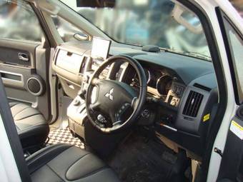 2007 Mitsubishi Delica Wallpapers