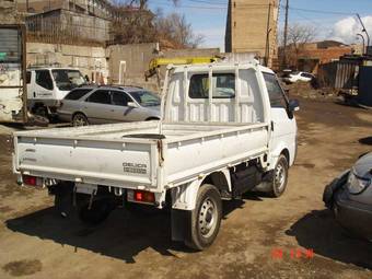 2000 Mitsubishi Delica Cargo Photos