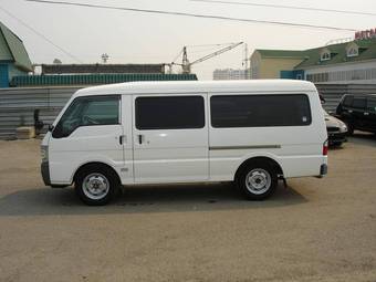 2003 Mitsubishi Delica Van Pics