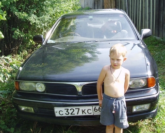 1990 Mitsubishi Diamante
