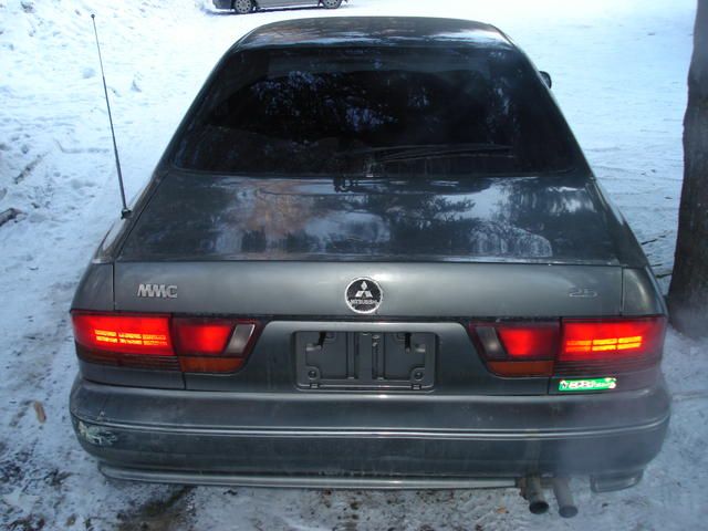 1991 Mitsubishi Diamante