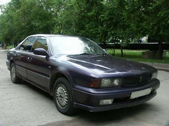 1991 Mitsubishi Diamante Photos