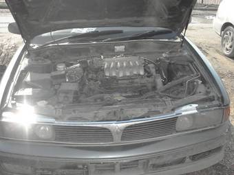 1991 Mitsubishi Diamante Photos