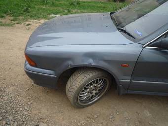 1991 Mitsubishi Diamante Photos