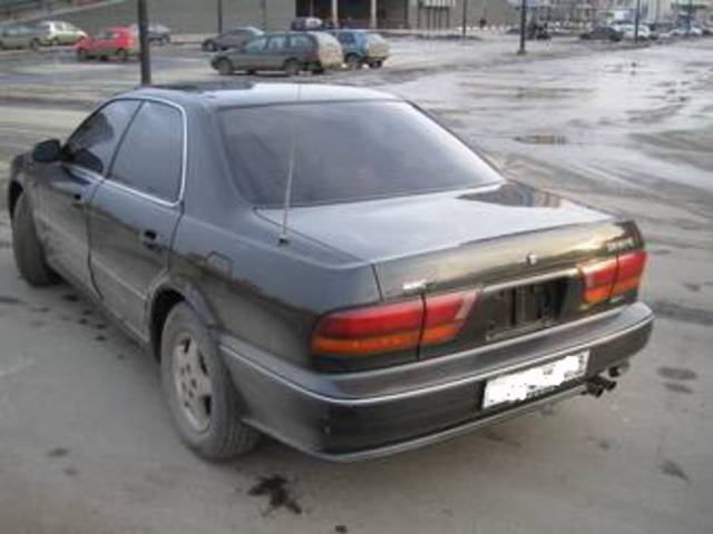 1993 Mitsubishi Diamante