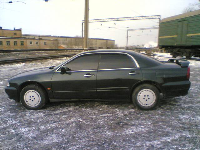 1995 Mitsubishi Diamante