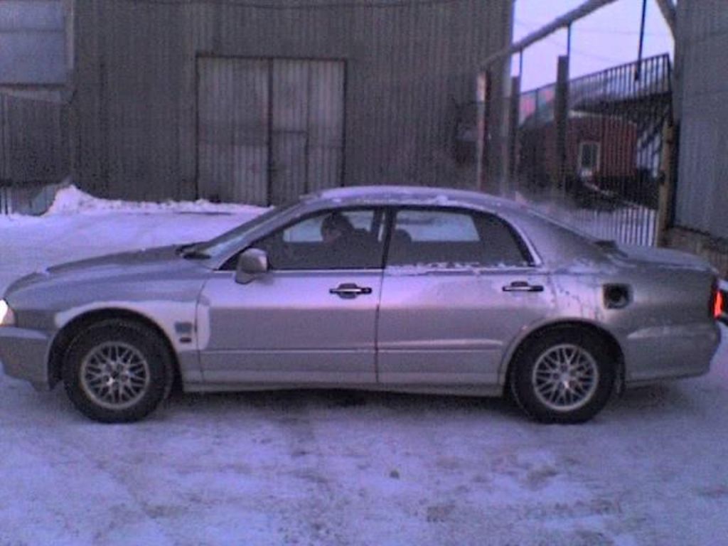 1995 Mitsubishi Diamante