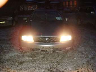 1995 Mitsubishi Diamante Photos