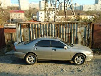 1995 Mitsubishi Diamante Pictures