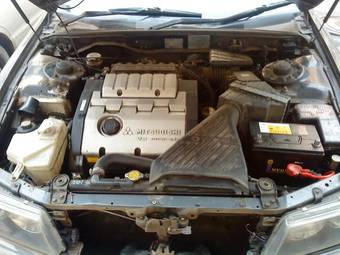 1995 Mitsubishi Diamante Pics