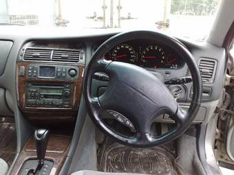 1995 Mitsubishi Diamante Photos