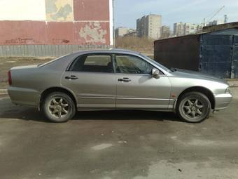 1995 Mitsubishi Diamante Photos