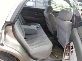 1995 Mitsubishi Diamante Images