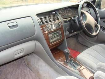 1995 Mitsubishi Diamante Images