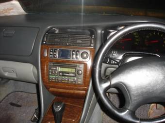 1995 Mitsubishi Diamante Photos