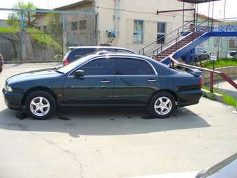 1996 Diamante