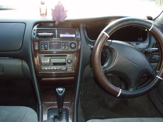 1996 Mitsubishi Diamante