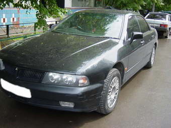 1996 Mitsubishi Diamante Pics