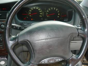 1996 Mitsubishi Diamante Images