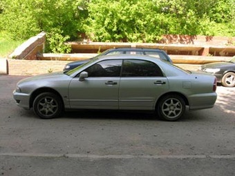1997 Mitsubishi Diamante Photos