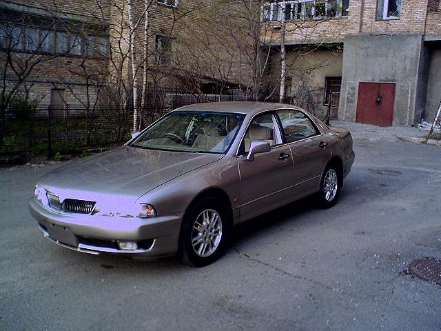 1999 Mitsubishi Diamante