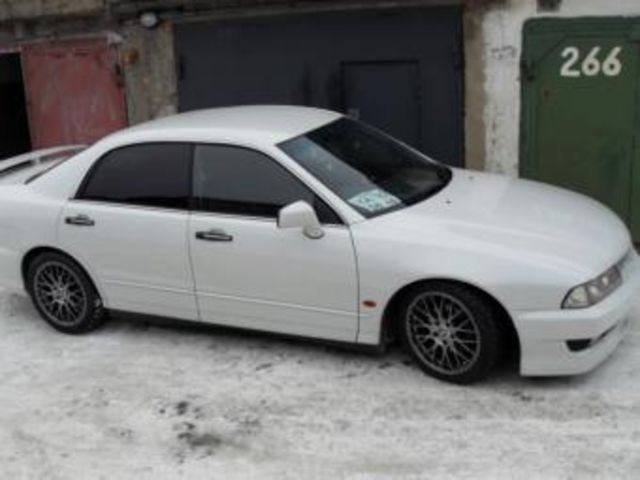 1999 Mitsubishi Diamante