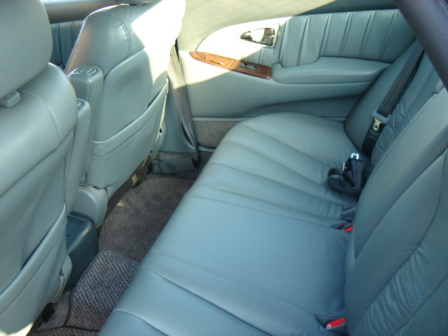 1999 Mitsubishi Diamante Photos