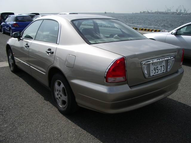 1999 Mitsubishi Diamante Pictures