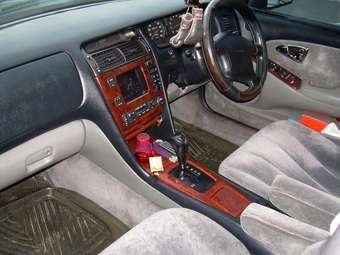 1999 Mitsubishi Diamante Wallpapers