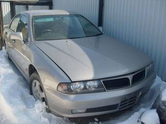 1999 Mitsubishi Diamante Photos
