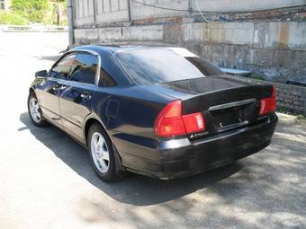 1999 Mitsubishi Diamante Photos