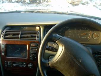 1999 Mitsubishi Diamante Photos