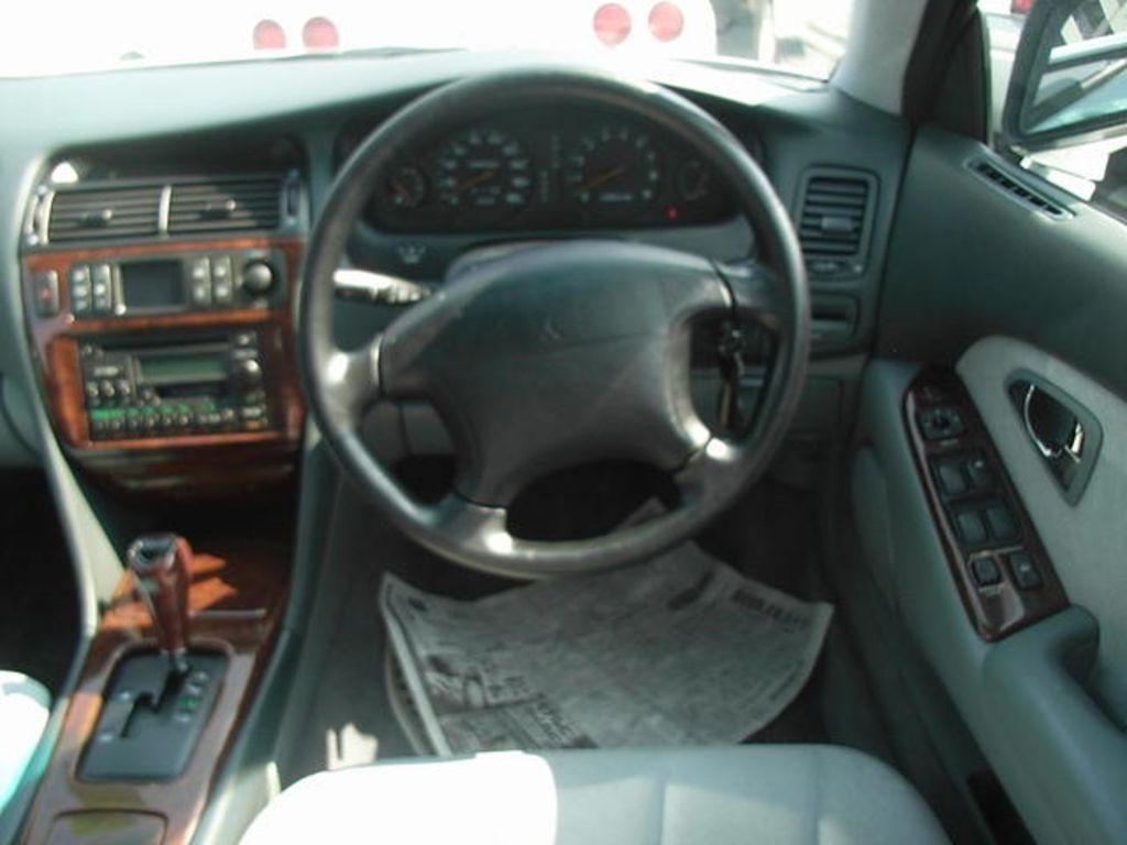 2000 Mitsubishi Diamante