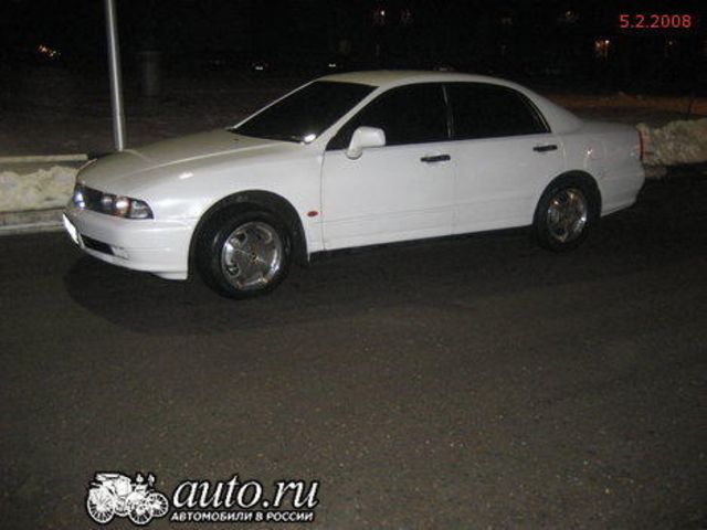 2000 Mitsubishi Diamante