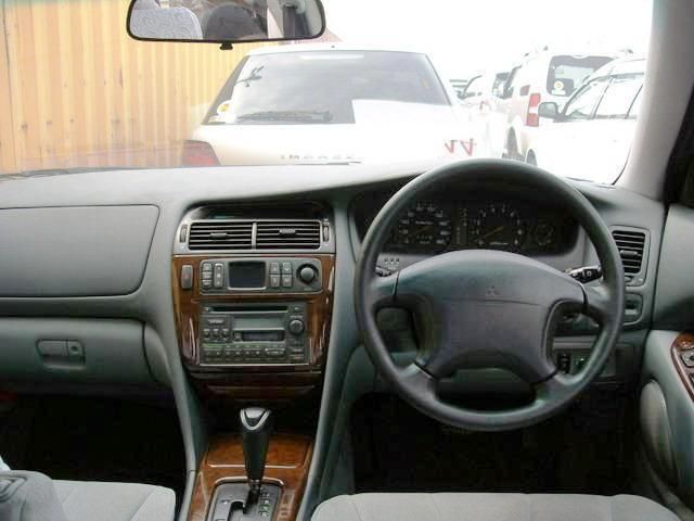 2000 Mitsubishi Diamante